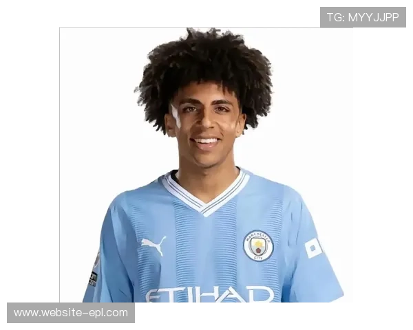 皇马体能分配策略，残阵应对曼城持续控球压力需合理保存体力